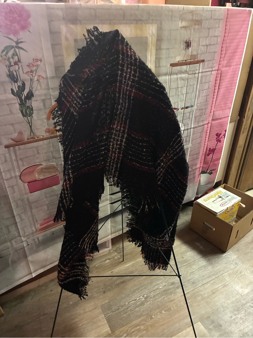 Cozy Black Plaid Fringe Blanket Scarf